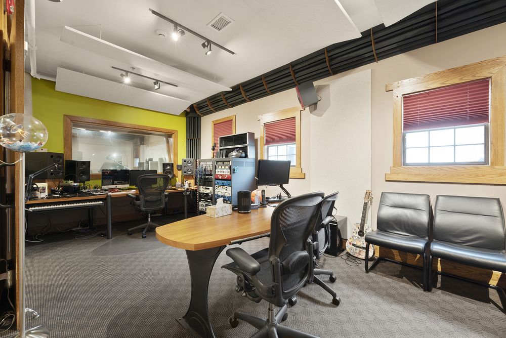 Horizons Drive Office: 4000 Horizons Dr, Columbus, OH 43220